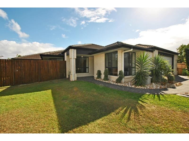 18 Agincourt Street, Pelican Waters QLD 4551