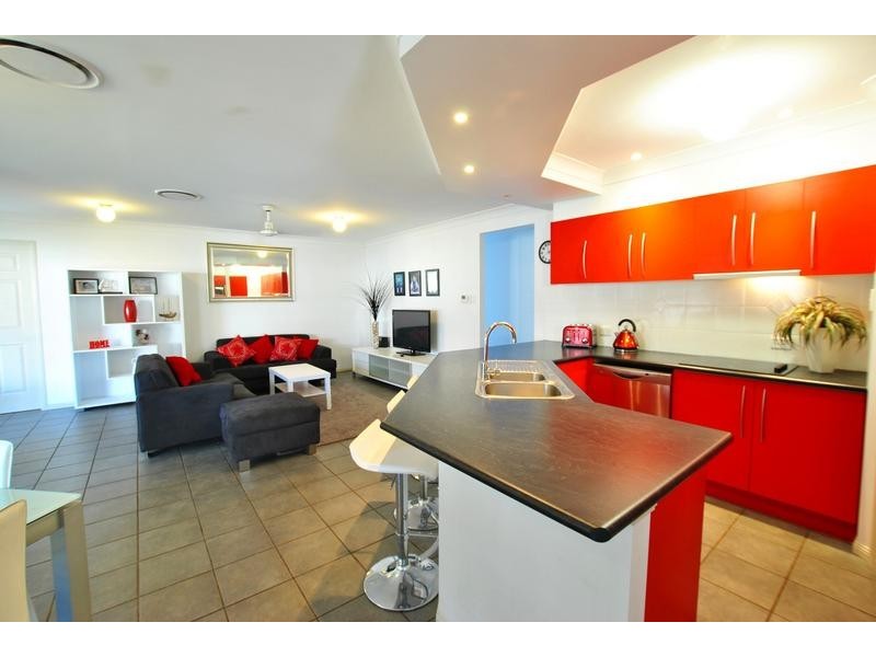 18 Agincourt Street, Pelican Waters QLD 4551