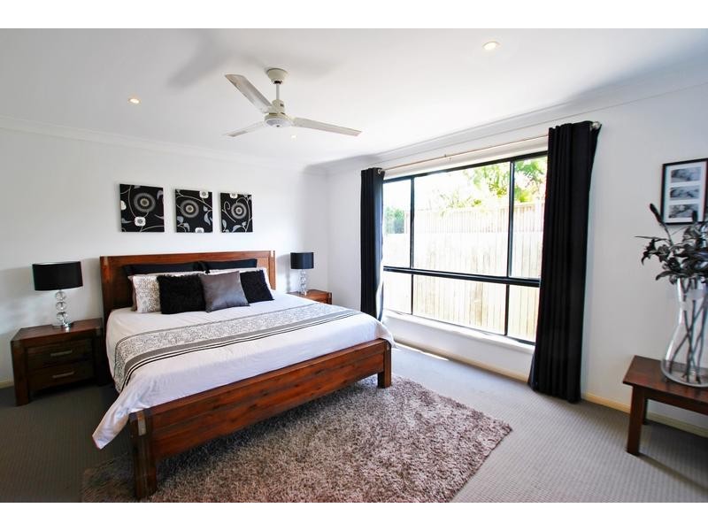 18 Agincourt Street, Pelican Waters QLD 4551