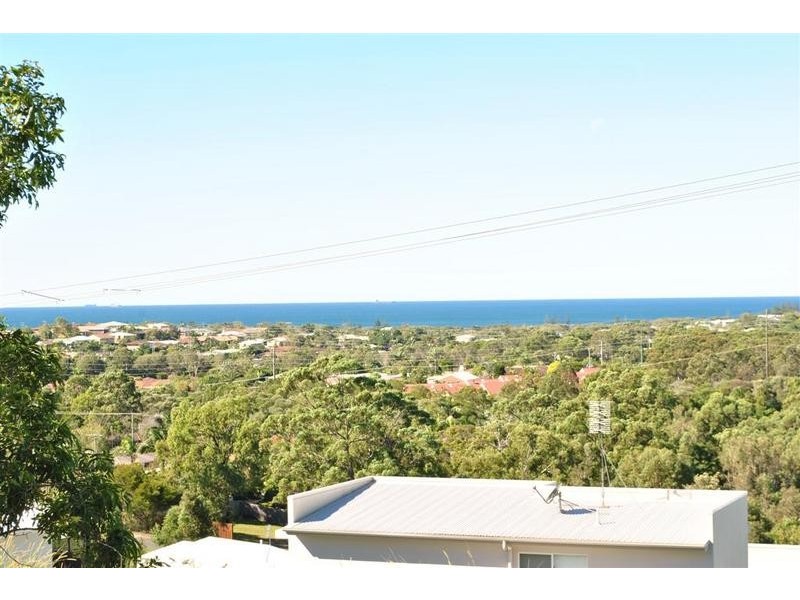 44 Albatross Avenue, Aroona QLD 4551