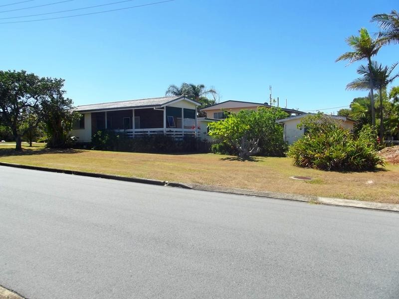 11 Albert Street, Shelly Beach QLD 4551