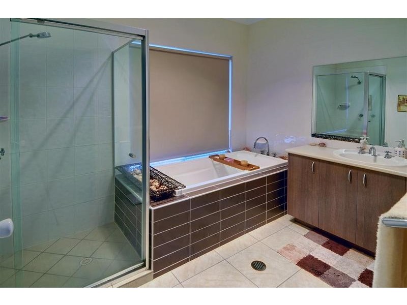 Little Mountain QLD 4551