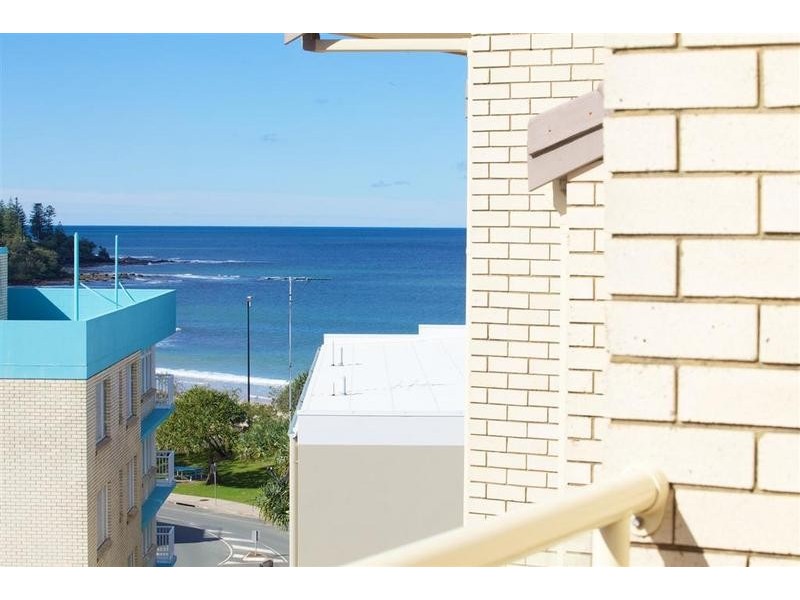 6/ 27 Mahia Terrace, Kings Beach QLD 4551