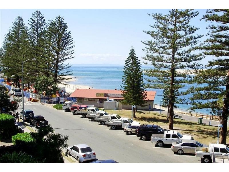 9/ 32 Bulcock Beach Esplanade, Caloundra QLD 4551