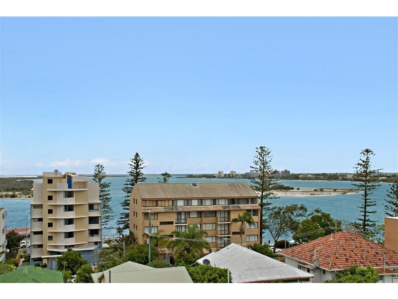 9/ 32 Bulcock Beach Esplanade, Caloundra QLD 4551