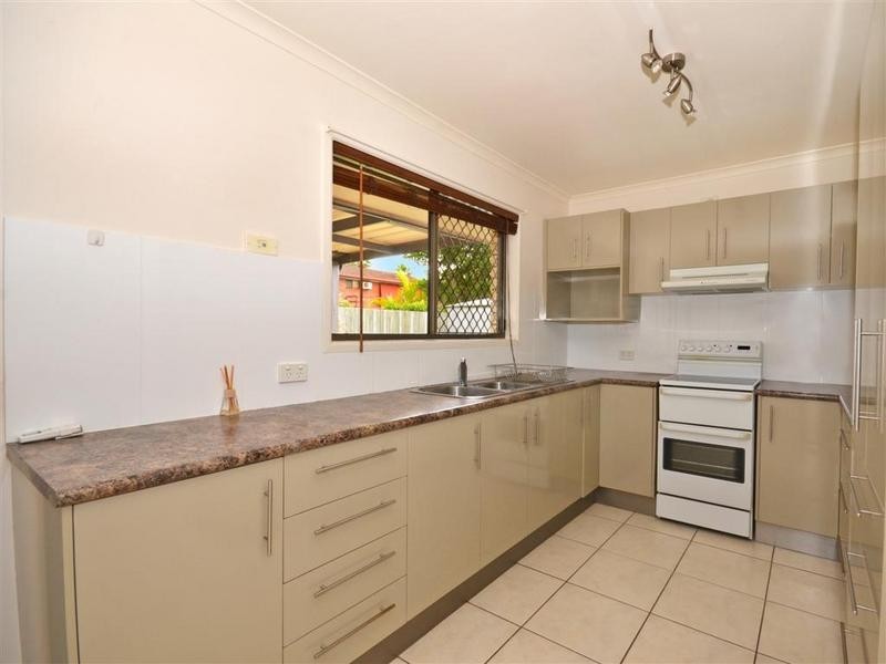 2/ 22 Baldwin Street, Golden Beach QLD 4551
