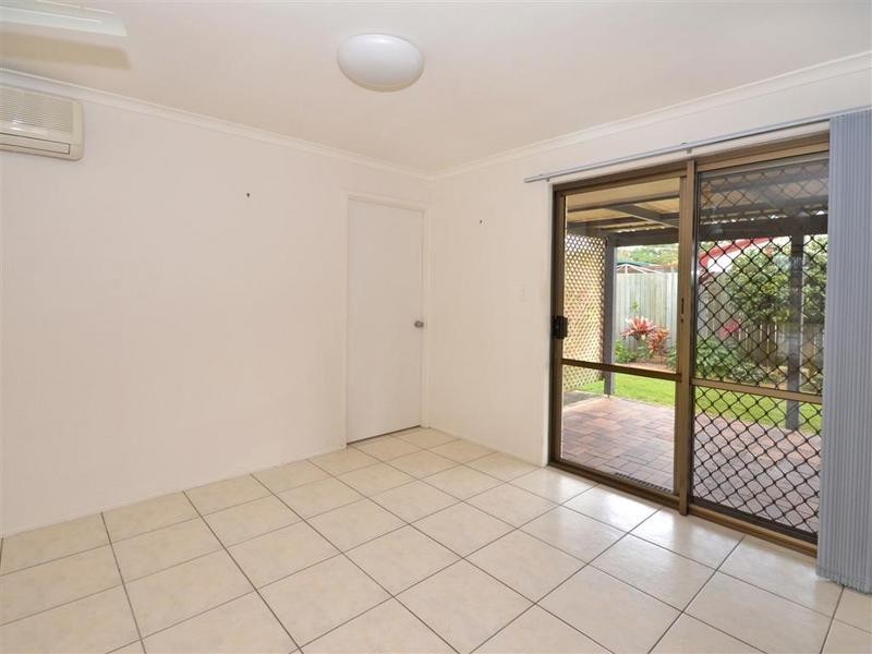 2/ 22 Baldwin Street, Golden Beach QLD 4551