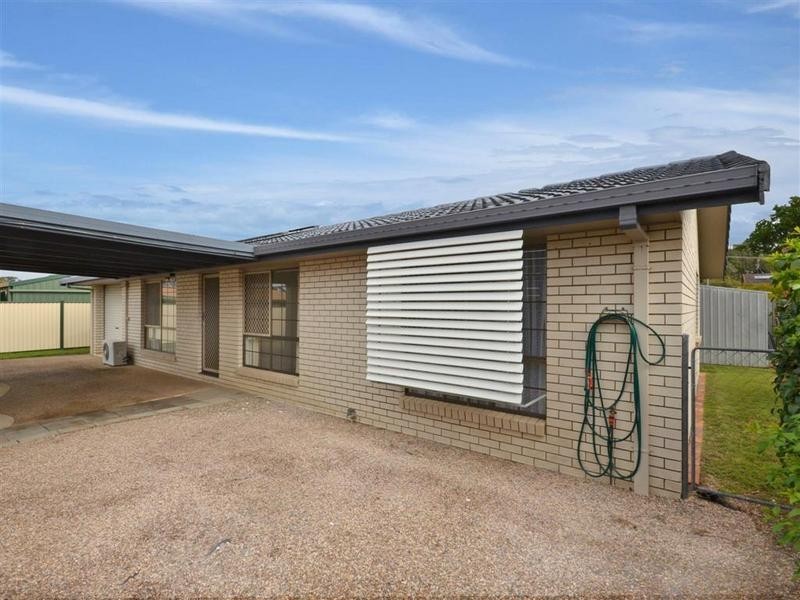 2/ 22 Baldwin Street, Golden Beach QLD 4551