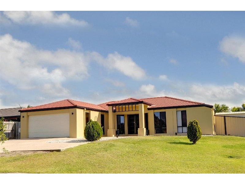 11 Anglia Place, Little Mountain QLD 4551