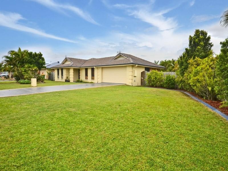 25 Anika Place, Little Mountain QLD 4551