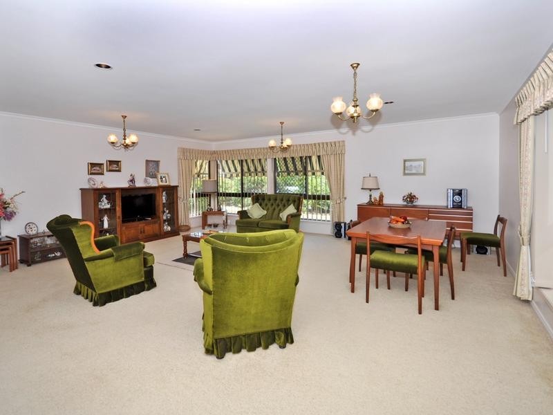 42 Anning Avenue, Golden Beach QLD 4551