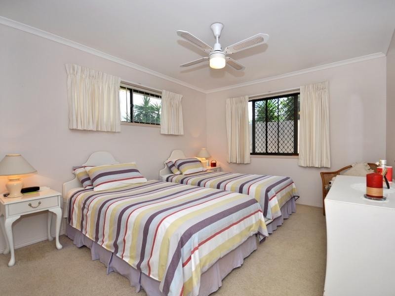42 Anning Avenue, Golden Beach QLD 4551
