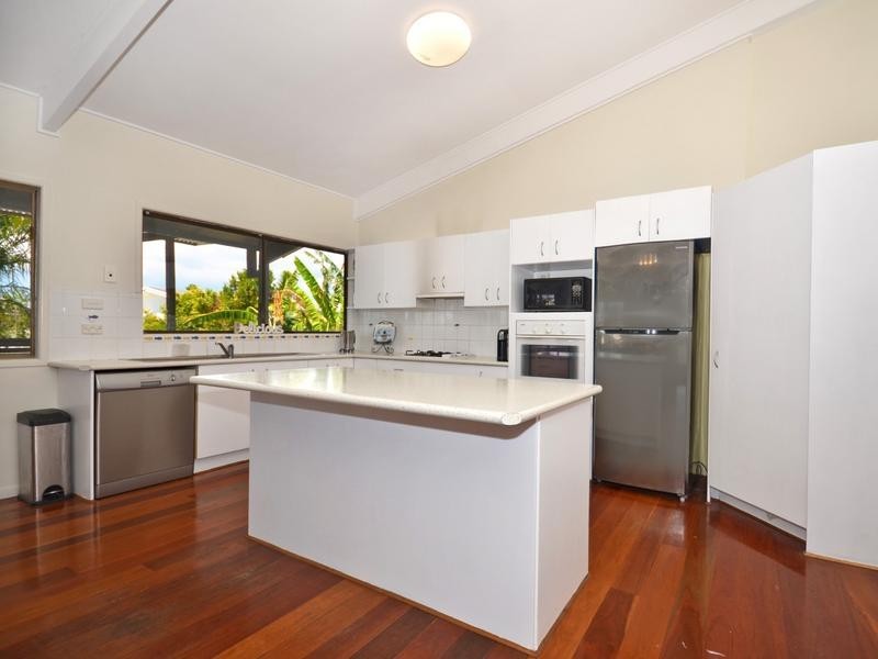 2 Anzac Street, Battery Hill QLD 4551