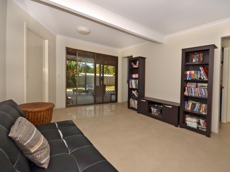 2 Anzac Street, Battery Hill QLD 4551