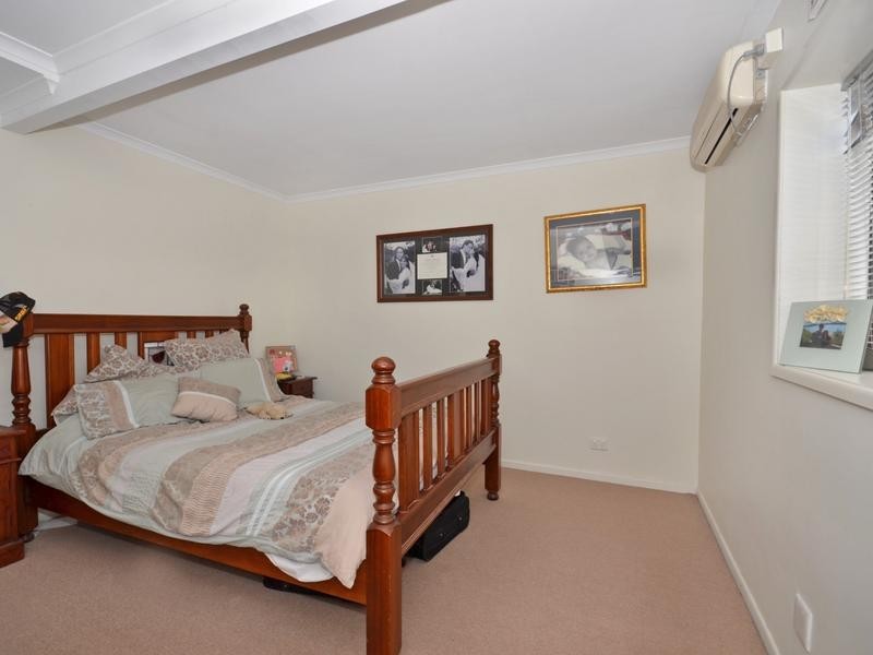 2 Anzac Street, Battery Hill QLD 4551