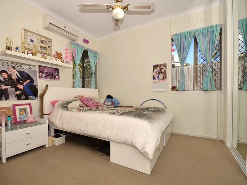 2 Anzac Street, Battery Hill QLD 4551