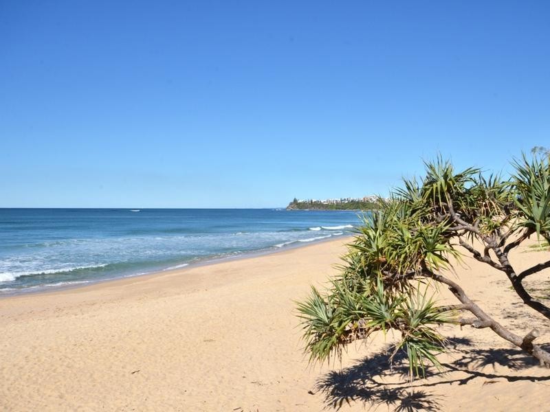 2 Anzac Street, Battery Hill QLD 4551