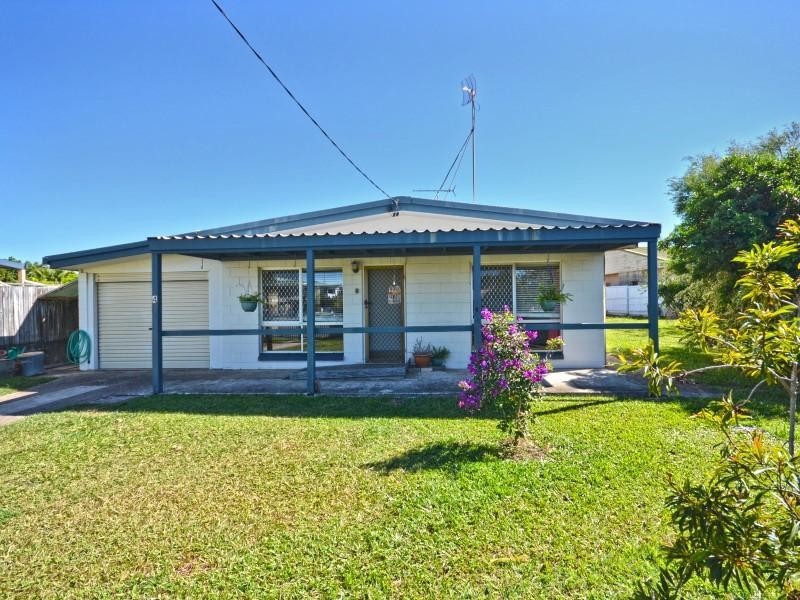 4 Apanie Court, Battery Hill QLD 4551