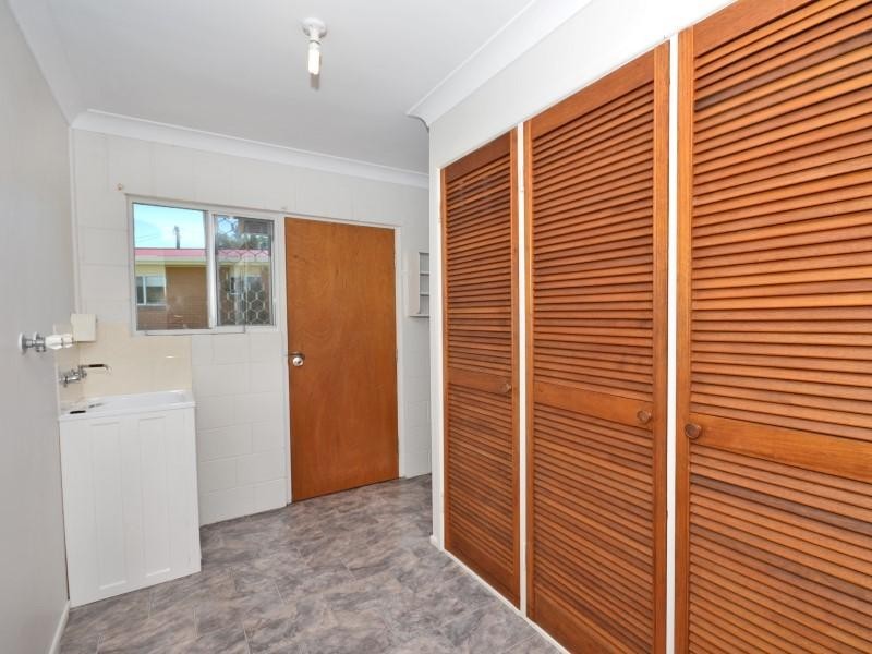 4 Apanie Court, Battery Hill QLD 4551