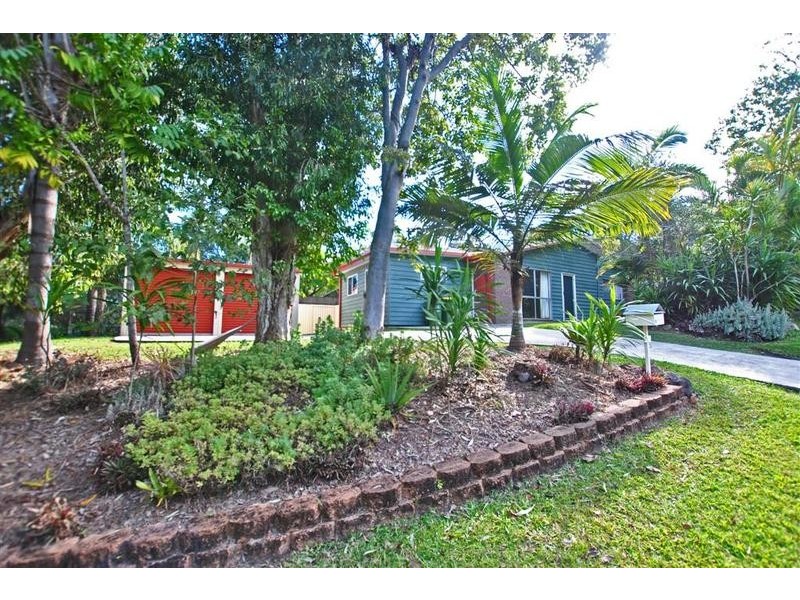 5 Applegum Drive, Little Mountain QLD 4551