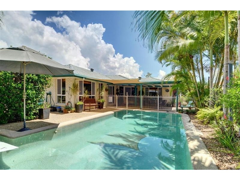 6 Archer Court, Pelican Waters QLD 4551