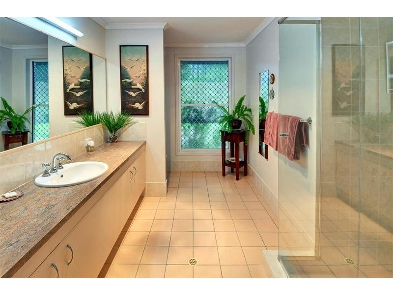 6 Archer Court, Pelican Waters QLD 4551