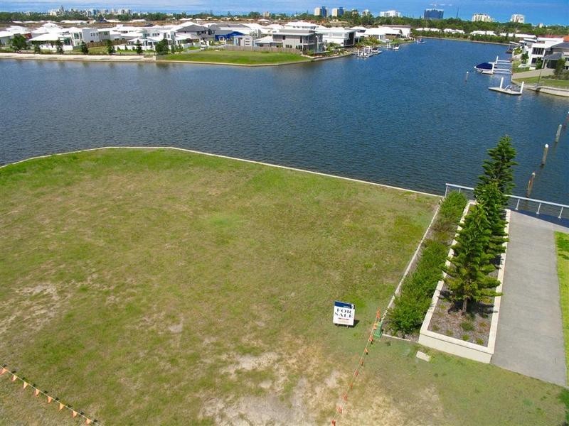 25 Artunga Place, Pelican Waters QLD 4551
