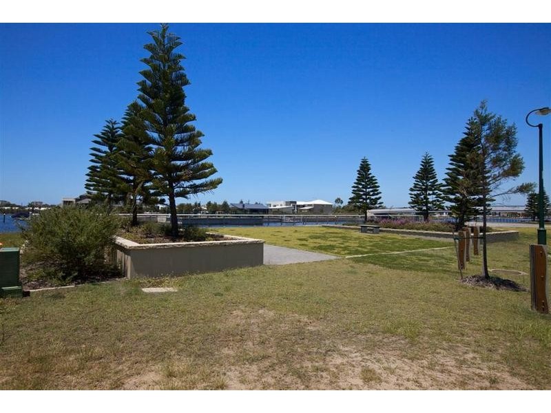 25 Artunga Place, Pelican Waters QLD 4551