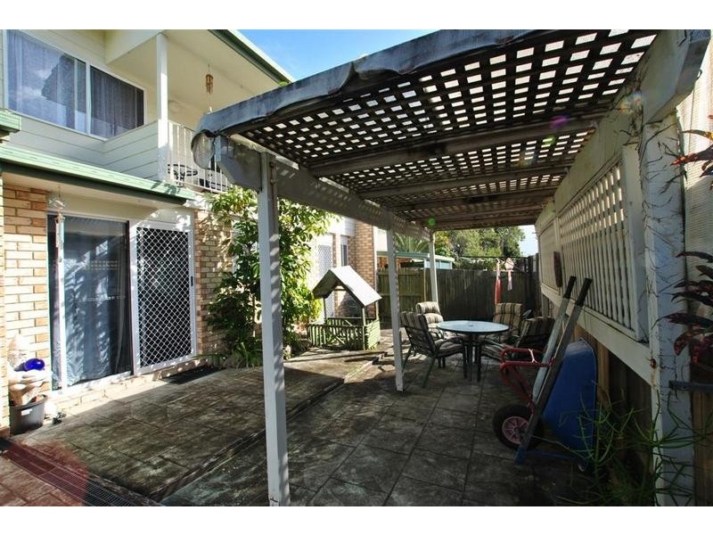 9/ 43 Arthur Street, Caloundra QLD 4551