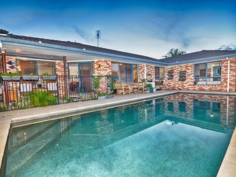 4 Aruma Place, Currimundi QLD 4551