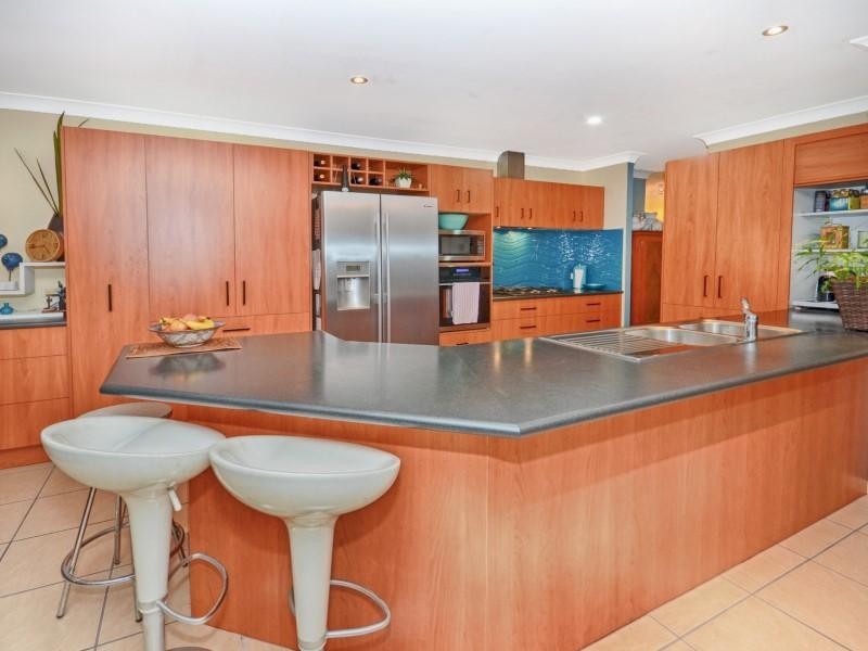 4 Aruma Place, Currimundi QLD 4551