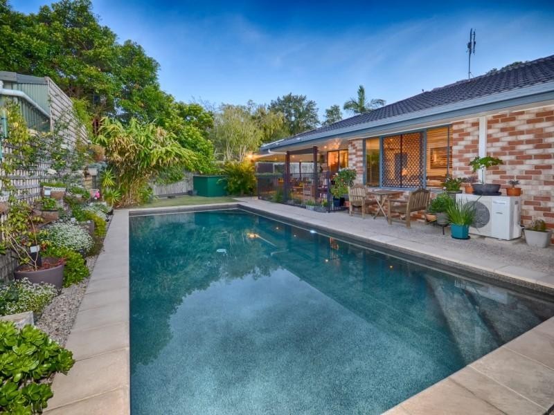 4 Aruma Place, Currimundi QLD 4551