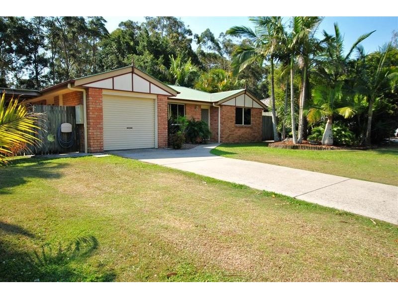 5 Athenree Place, Little Mountain QLD 4551