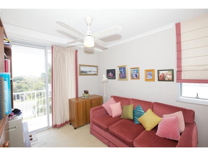5/ 17 Canberra Terrace, Kings Beach QLD 4551