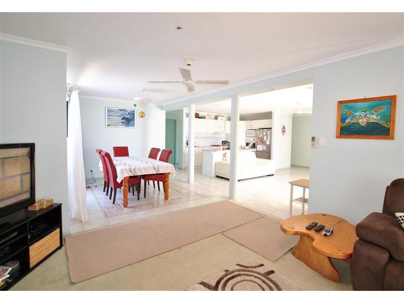 15 Baanya Street, Wurtulla QLD 4575
