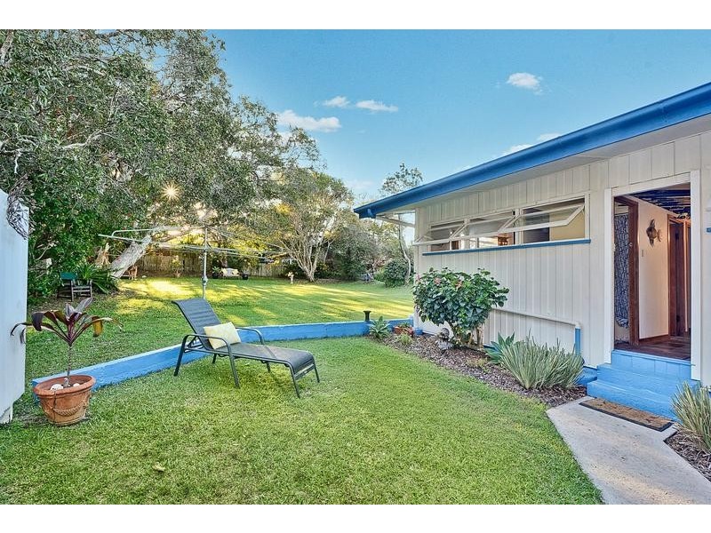4 Banksia Street, Shelly Beach QLD 4551
