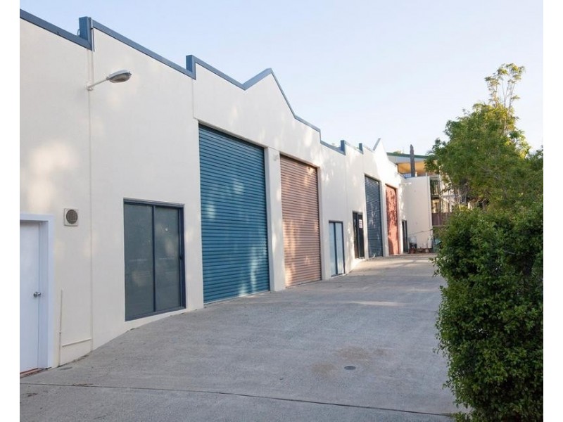 2/ 56 Allen Street, Moffat Beach QLD 4551