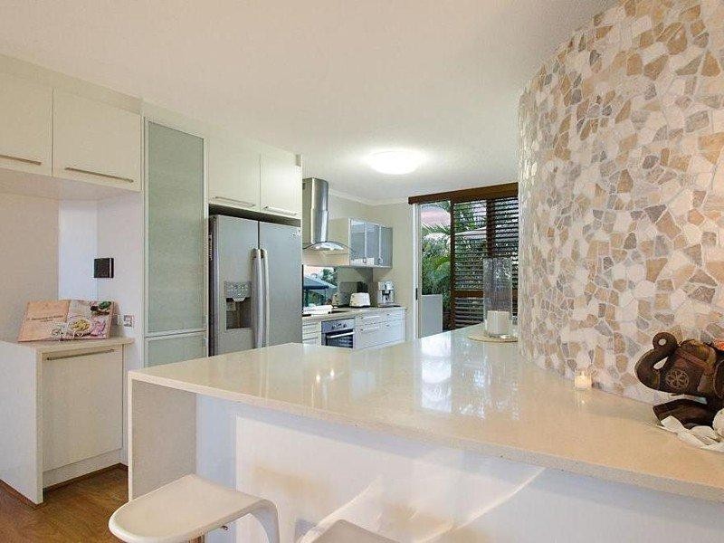 8/ 4 Burgess Street, Kings Beach QLD 4551