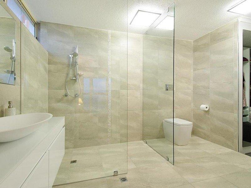 8/ 4 Burgess Street, Kings Beach QLD 4551