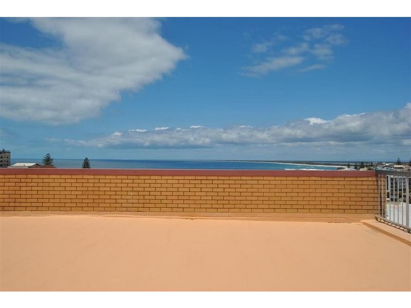 Kings Beach QLD 4551
