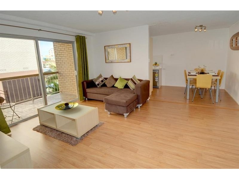 Kings Beach QLD 4551