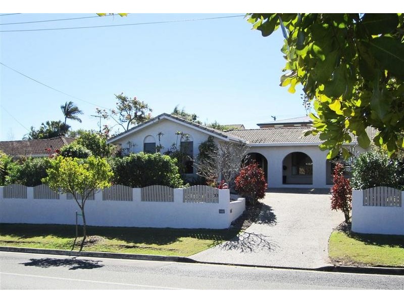 31 Beerburrum Street, Dicky Beach QLD 4551
