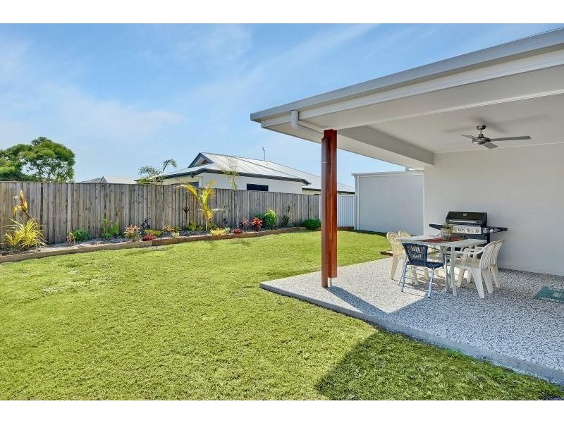 1 Bells Esplanade, Pelican Waters QLD 4551