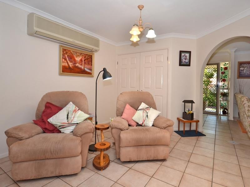 13 Bellevue Drive, Little Mountain QLD 4551