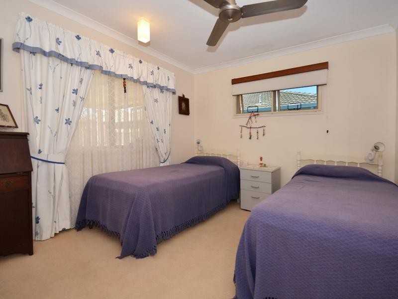 13 Bellevue Drive, Little Mountain QLD 4551