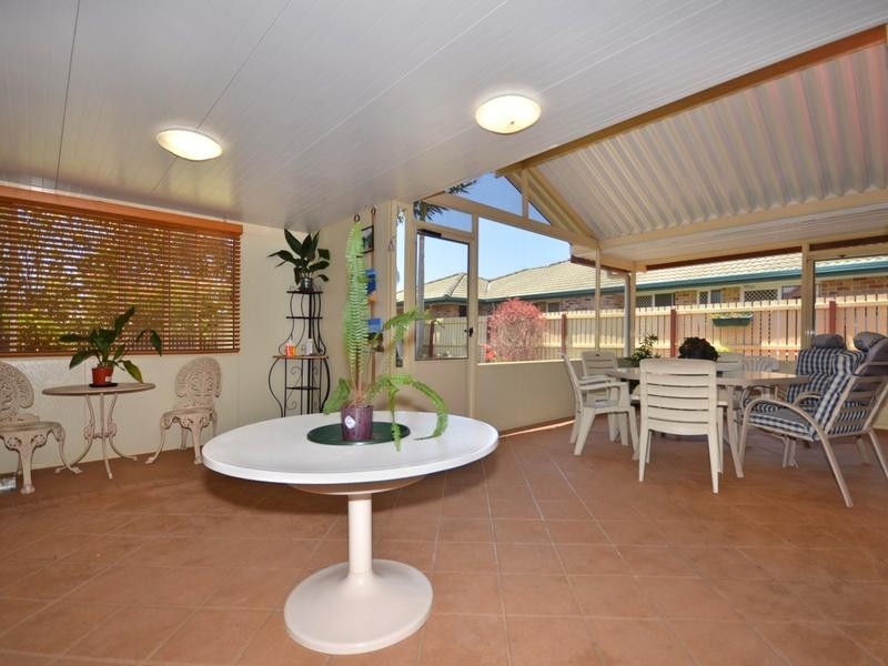 13 Bellevue Drive, Little Mountain QLD 4551