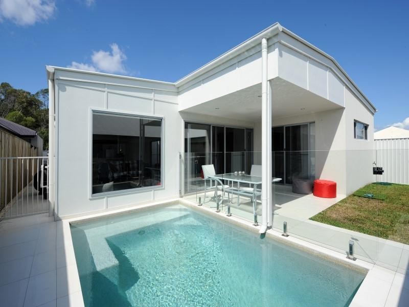 3 Bells Esplanade, Pelican Waters QLD 4551