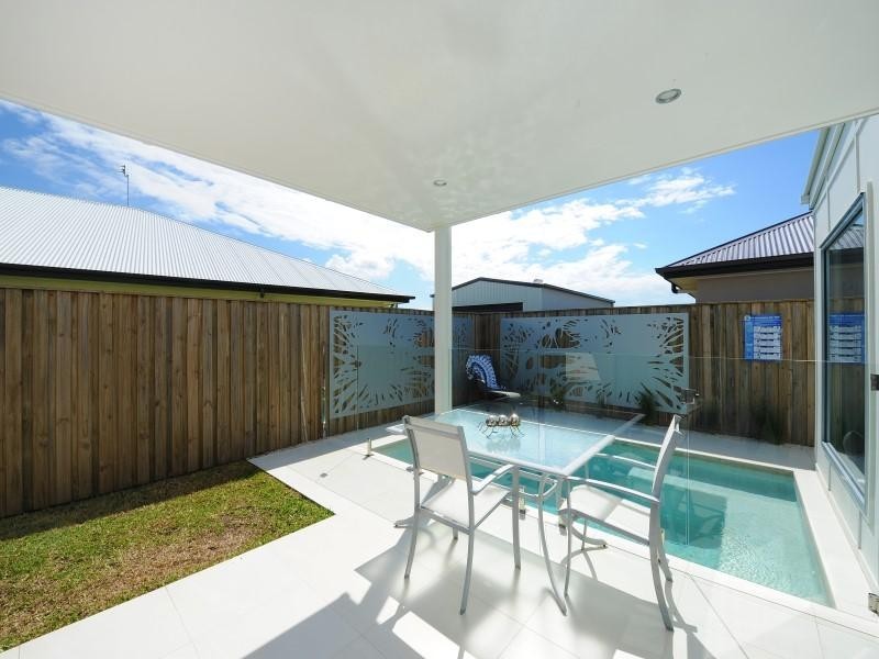 3 Bells Esplanade, Pelican Waters QLD 4551