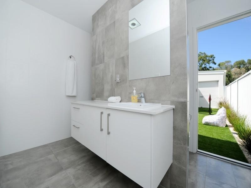 3 Bells Esplanade, Pelican Waters QLD 4551