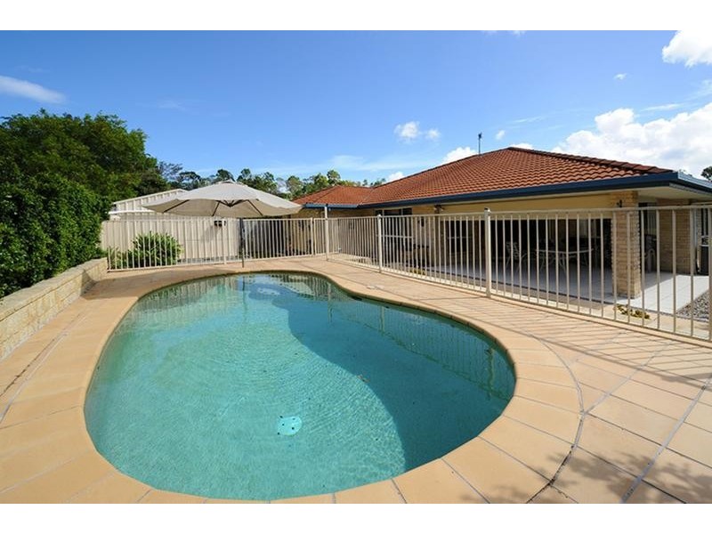 45 Bellevue Drive, Little Mountain QLD 4551